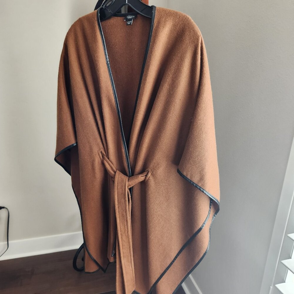 Women's Belted Belted Wool & Leather Ruana Topper